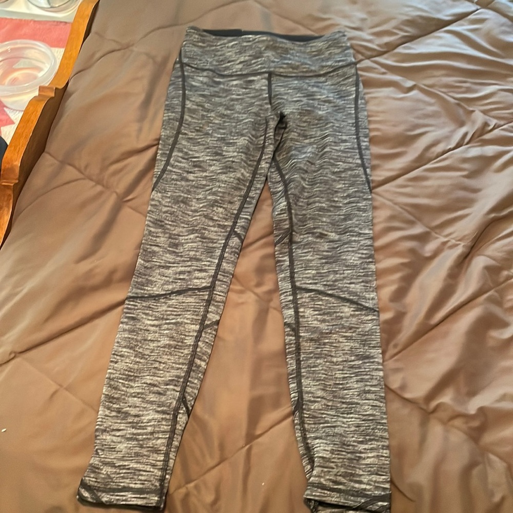 Ladies active wear. Size small